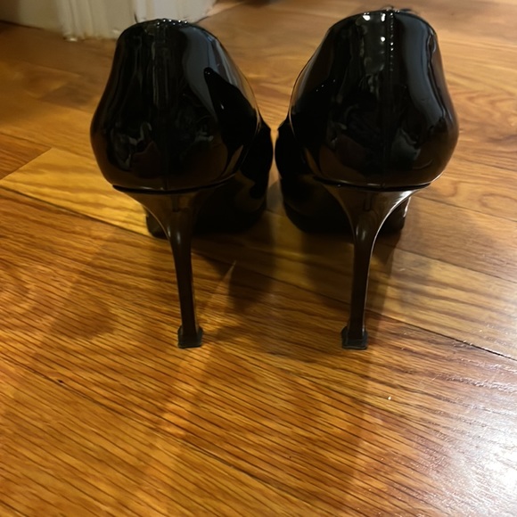YSL black patent, leather tribute here - Picture 3 of 5